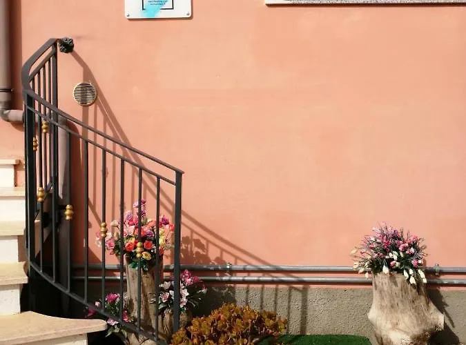 Ginevra לינה וארוחת בוקר